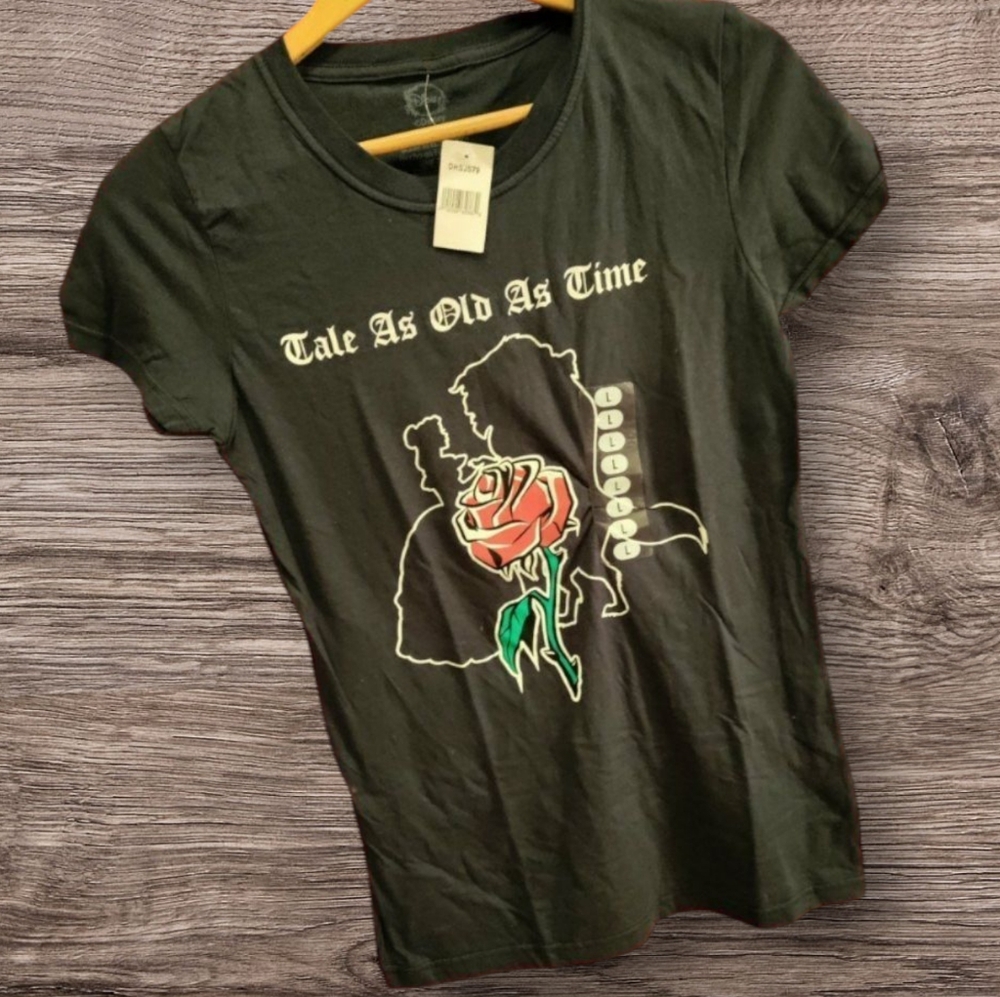 Disney short sleeve women's Beauty and the Beast shirt. New Size Large